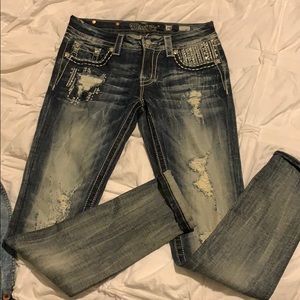 Miss me straight leg jeans.